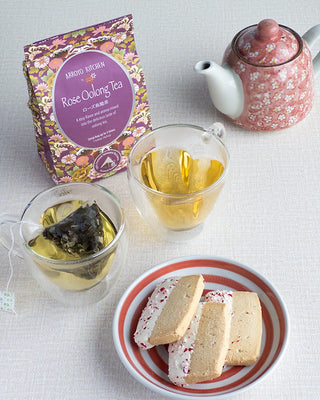 Rose Oolong Tea by Arroyo Kitchen