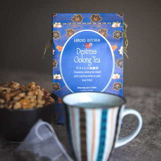 Destress Oolong Tea by Arroyo Kitchen