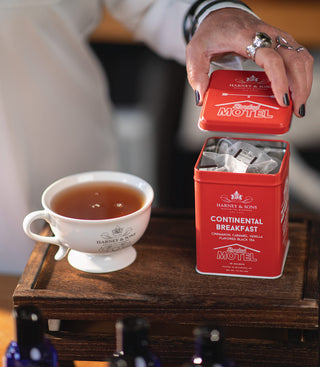 Continental Breakfast, Tin of 20 Sachets by Harney & Sons Fine Teas