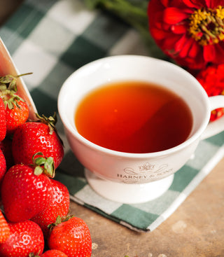 Strawberry Vanilla, HT Tin of 20 Sachets by Harney & Sons Fine Teas